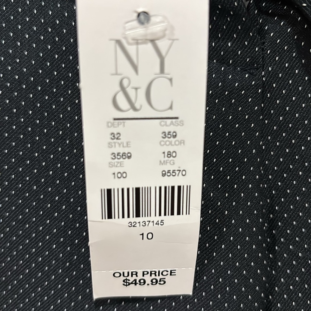 Brand new slim ankle pant. - Picture 5 of 5